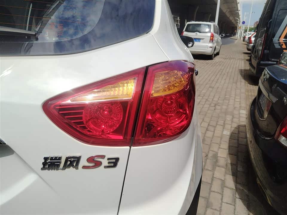 JAC Ruifeng S3