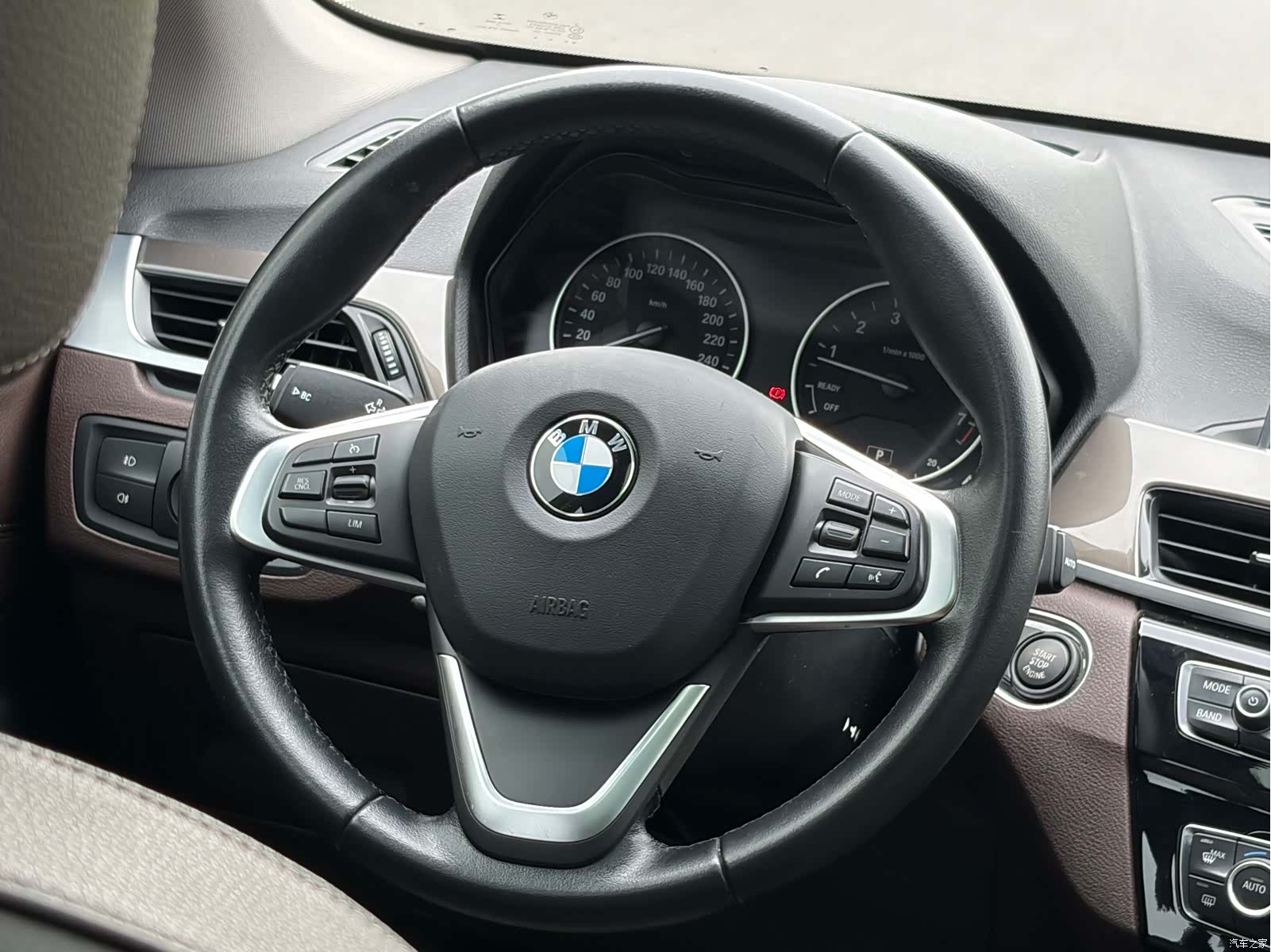 BMW X1, 2017 10