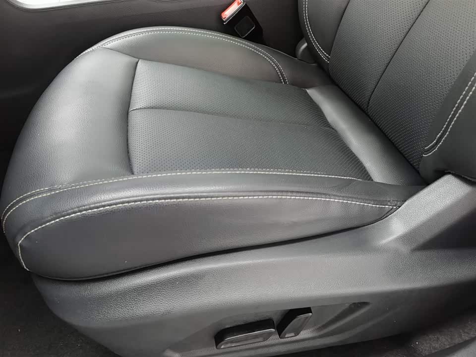Roewe RX5 Roewe RX5