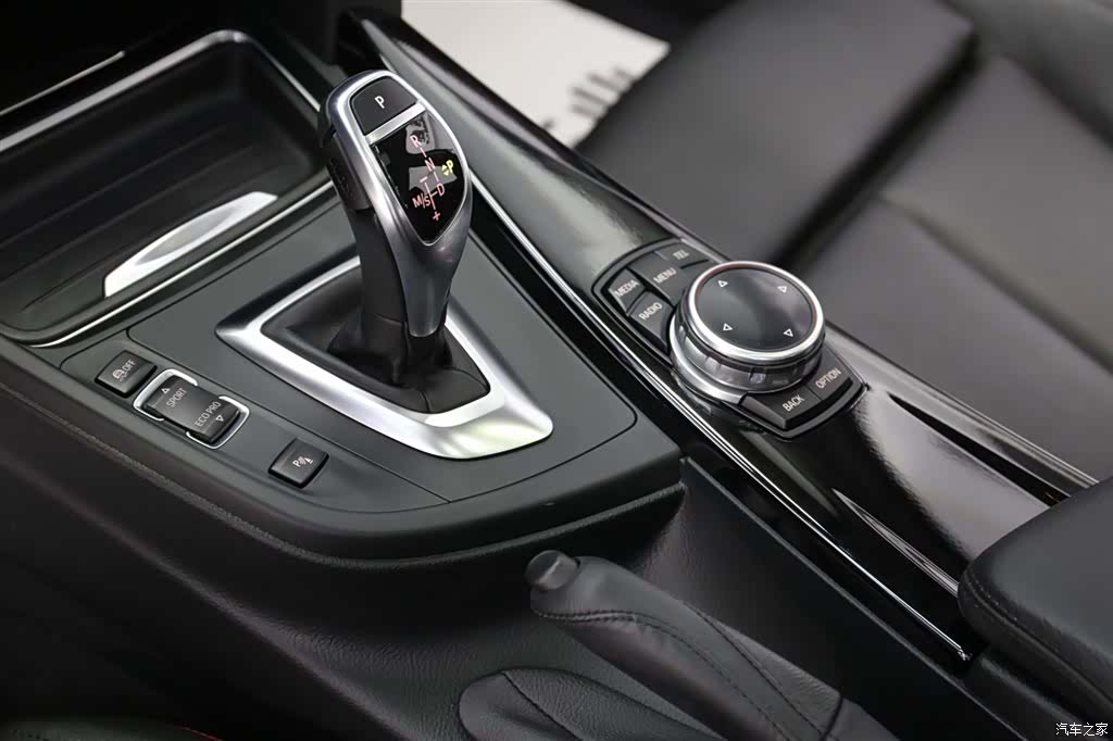 BMW 3 Series, 2016 12