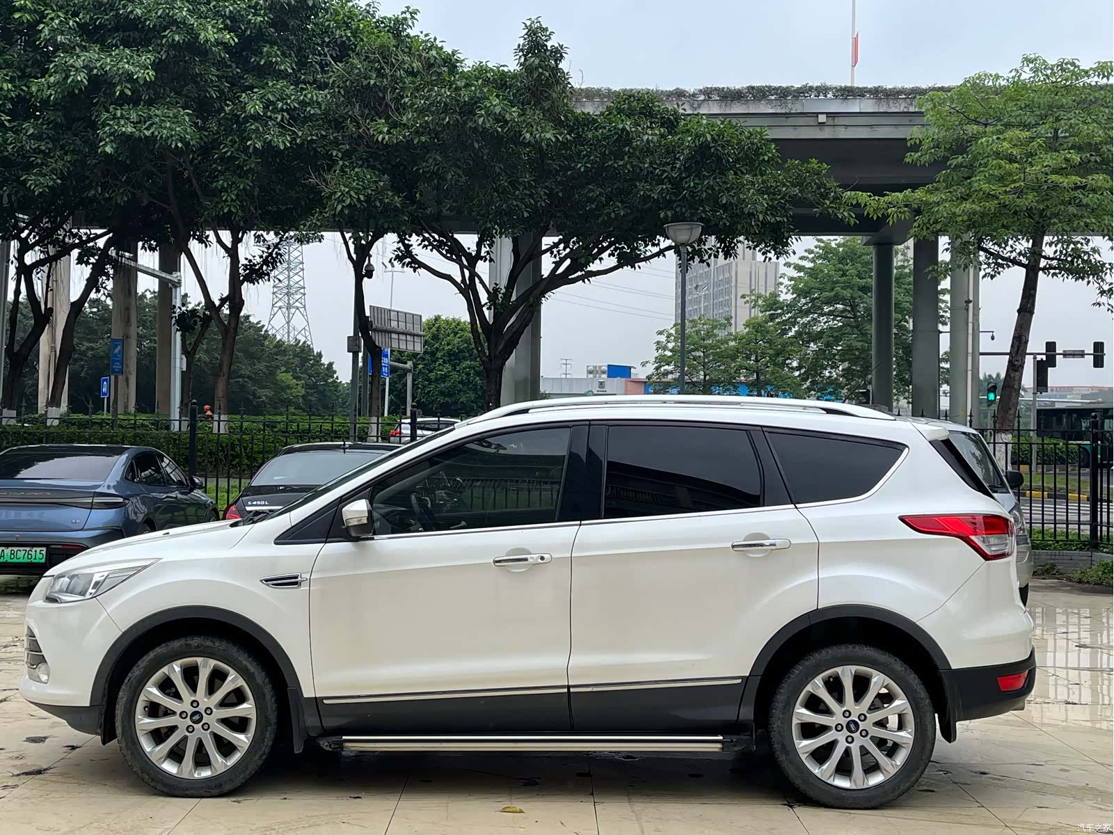 Ford Kuga, 2016 7