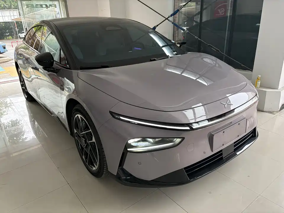 XPENG P7+