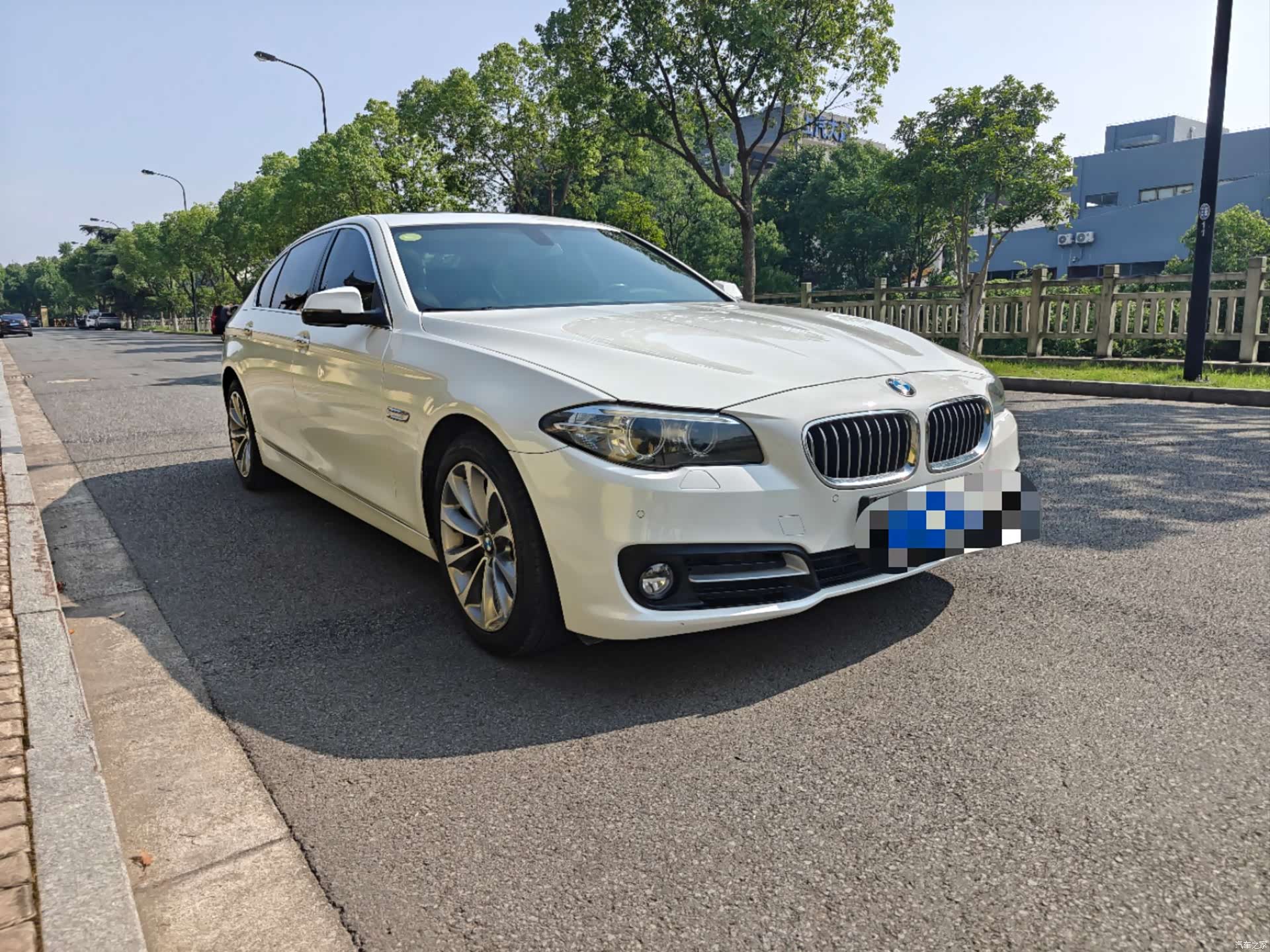 BMW 5 Series, 2017 3
