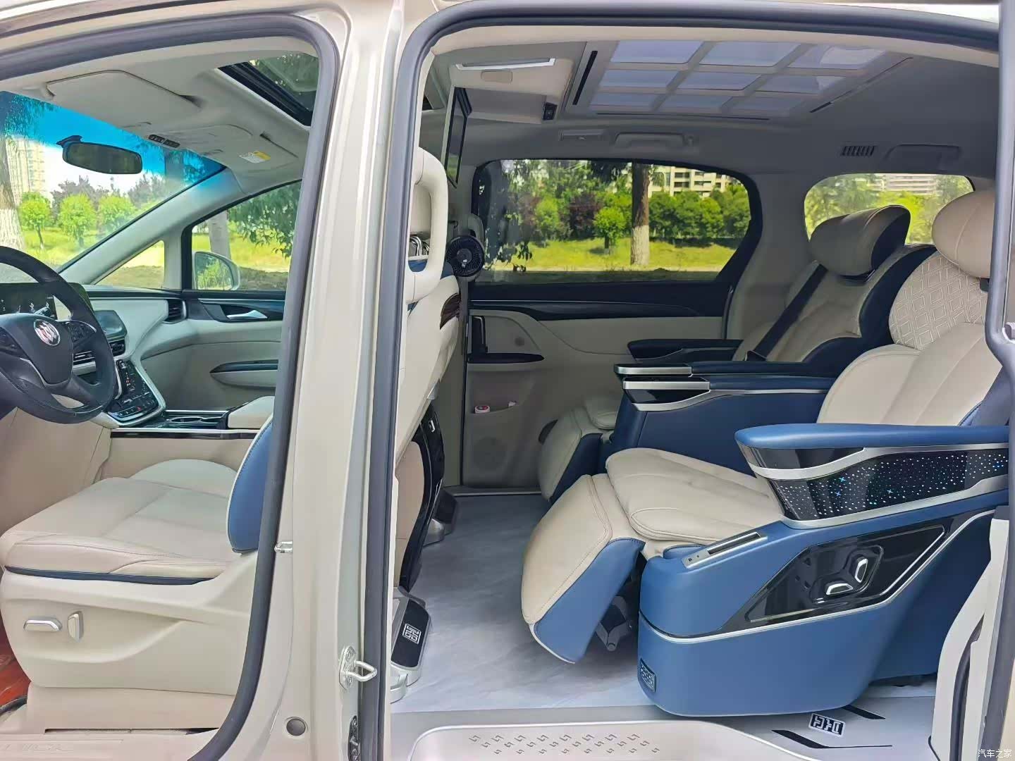 Buick GL8, 2021 6