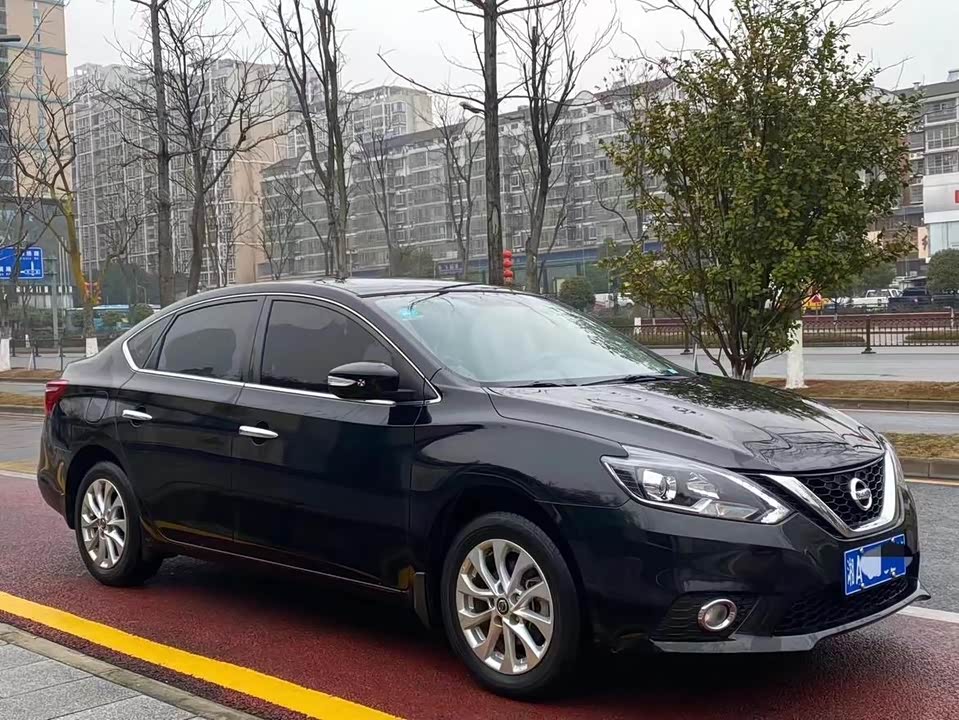 Nissan Xuan Yi Nissan Xuan Yi