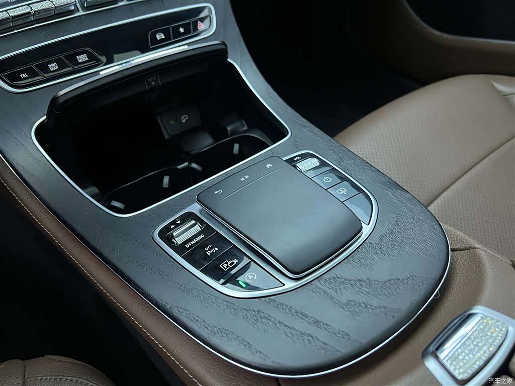 Mercedes-Benz E-Class, 2020 22