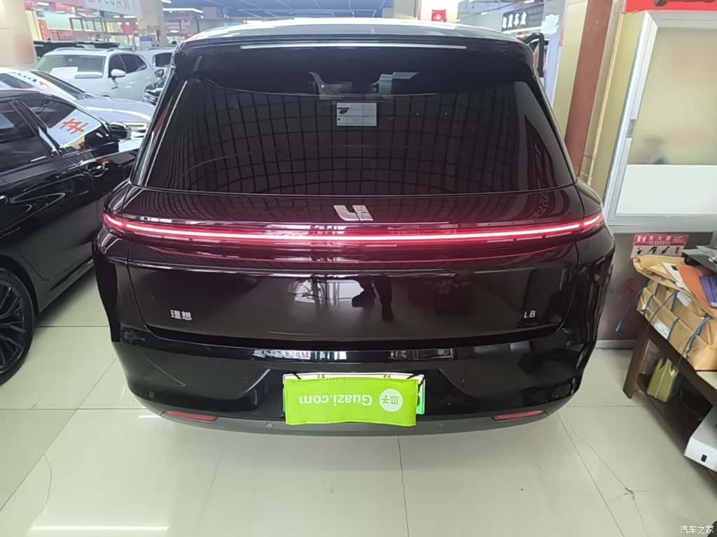 Li Auto L8, 2024 6