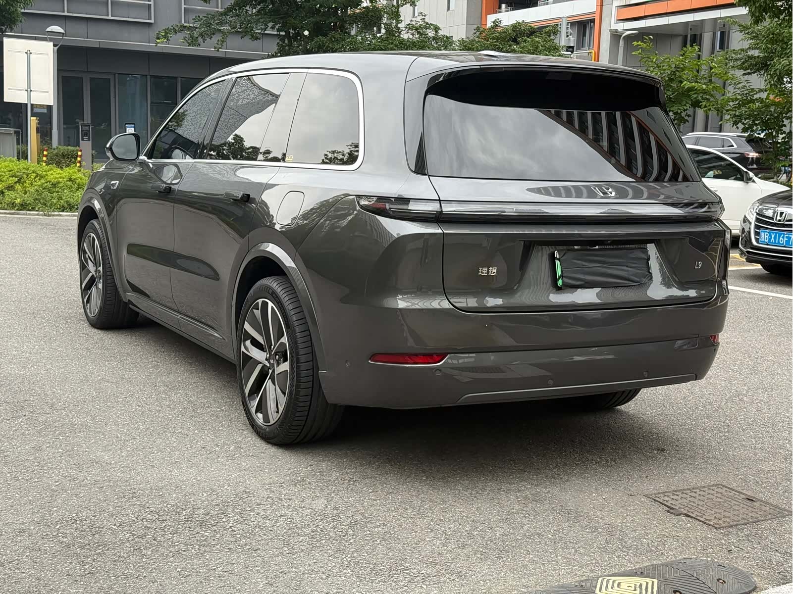 Li Auto L9, 2023 30