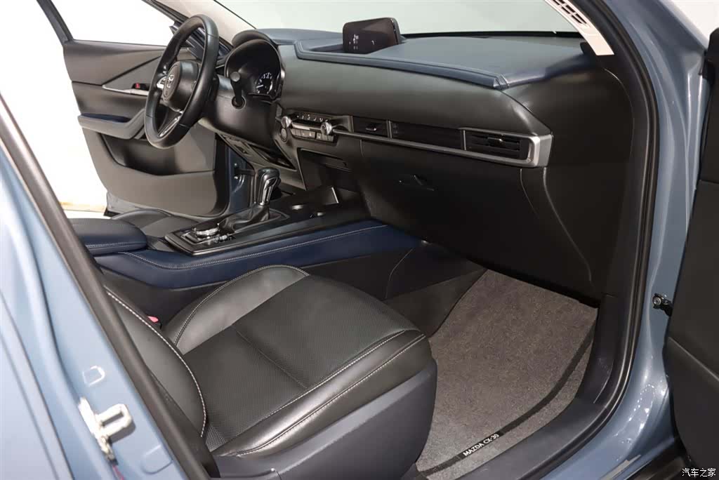 Mazda CX-30, 2021 8
