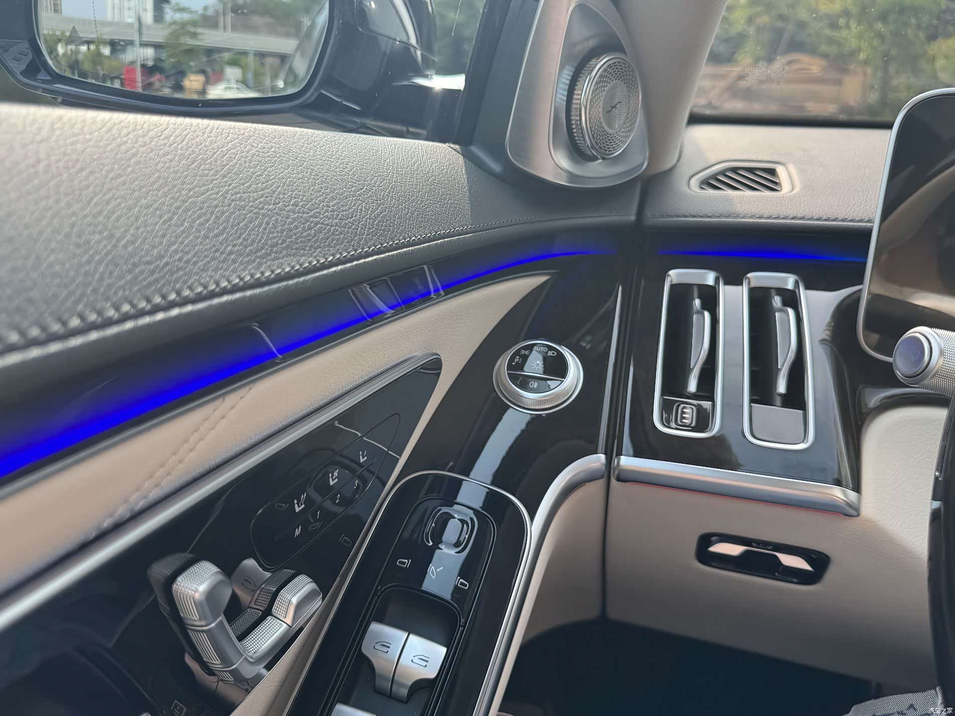 Maybach S-Class, 2023 9