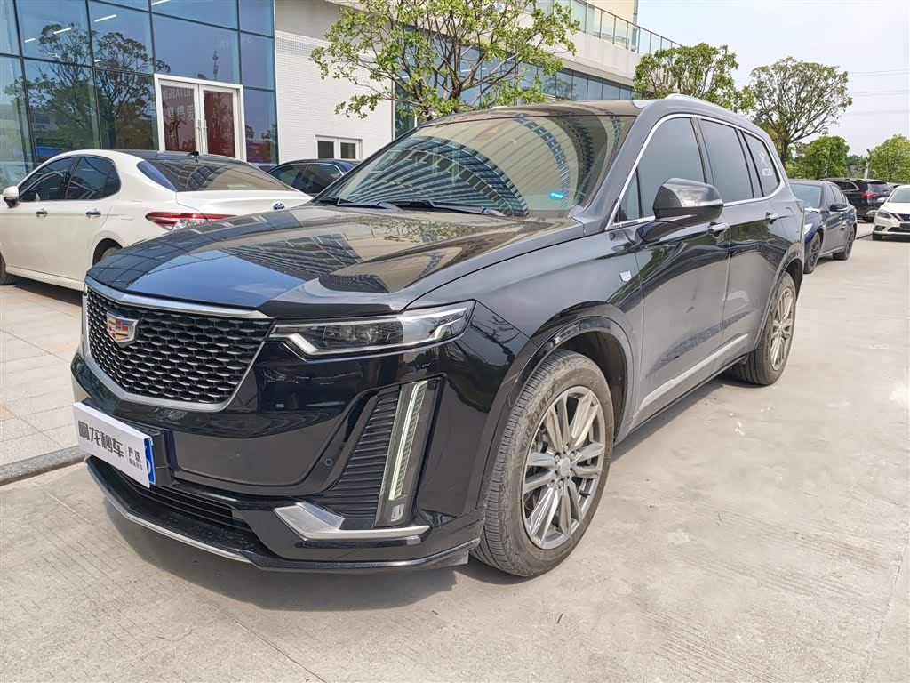 Cadillac XT6