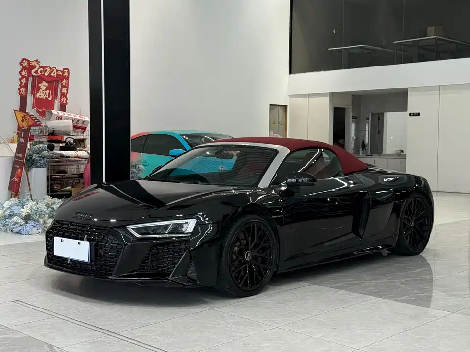 Audi R8