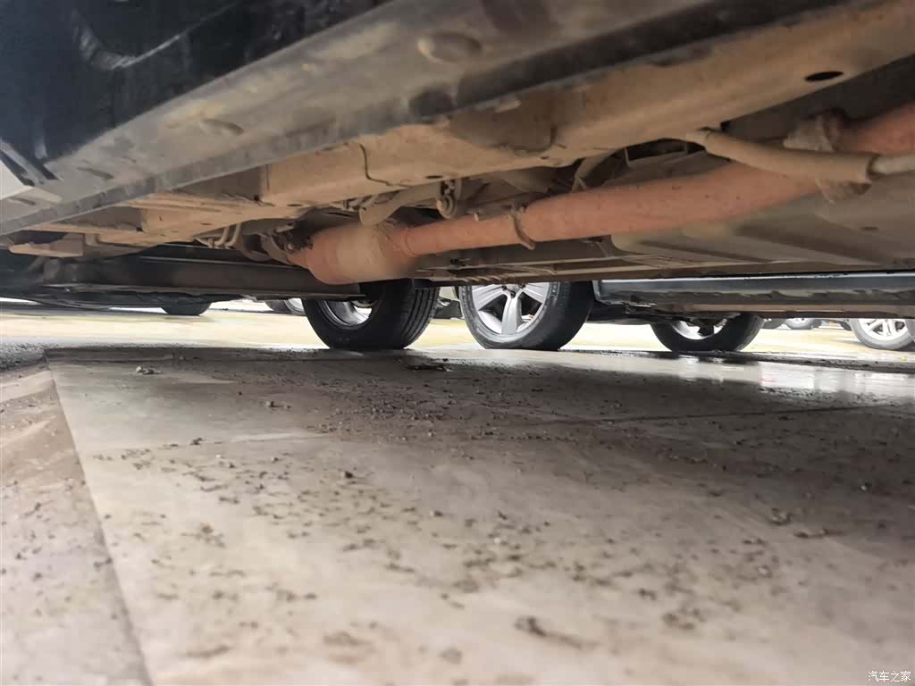 Wuling 560, 2017 22