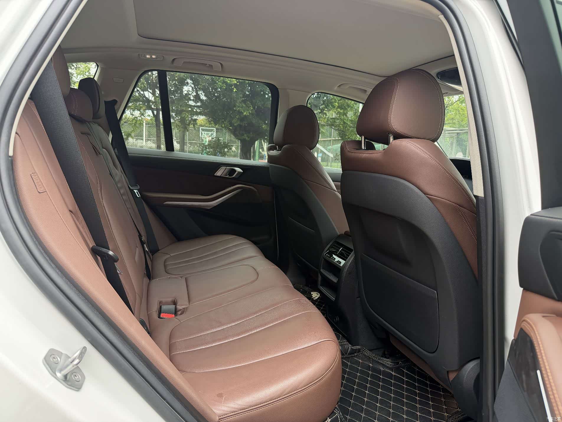 BMW X5, 2020 10