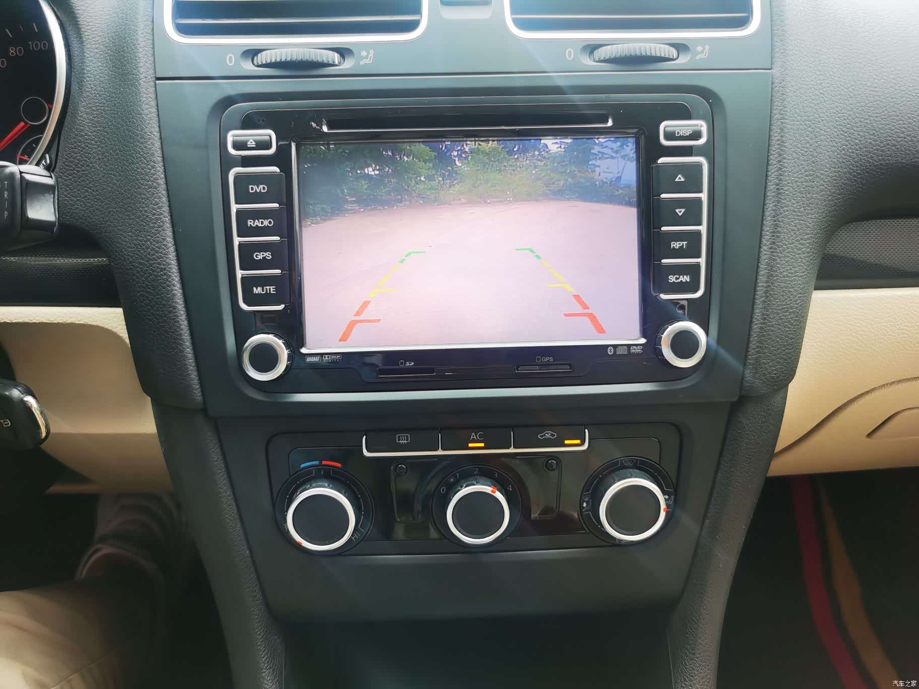 Volkswagen Golf, 2012 12