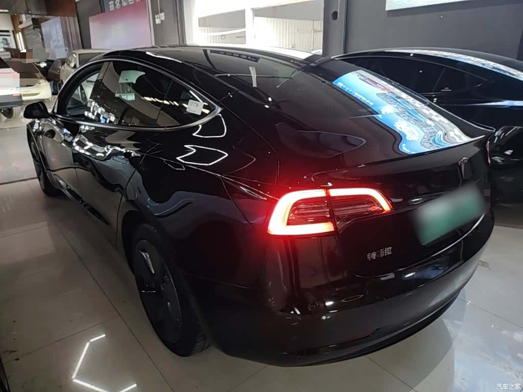 Tesla Model 3, 2023 все фото