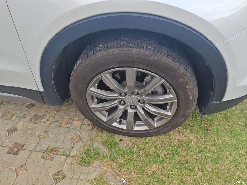 Cadillac XT4, 2019 14