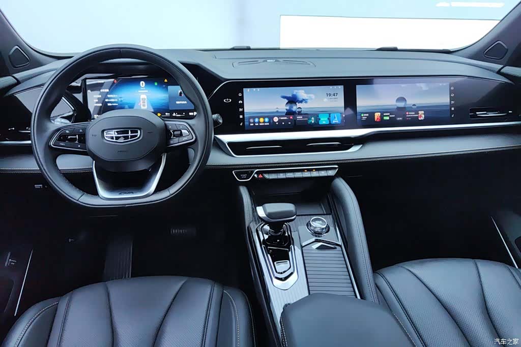 Geely Xingyue L, 2025 12