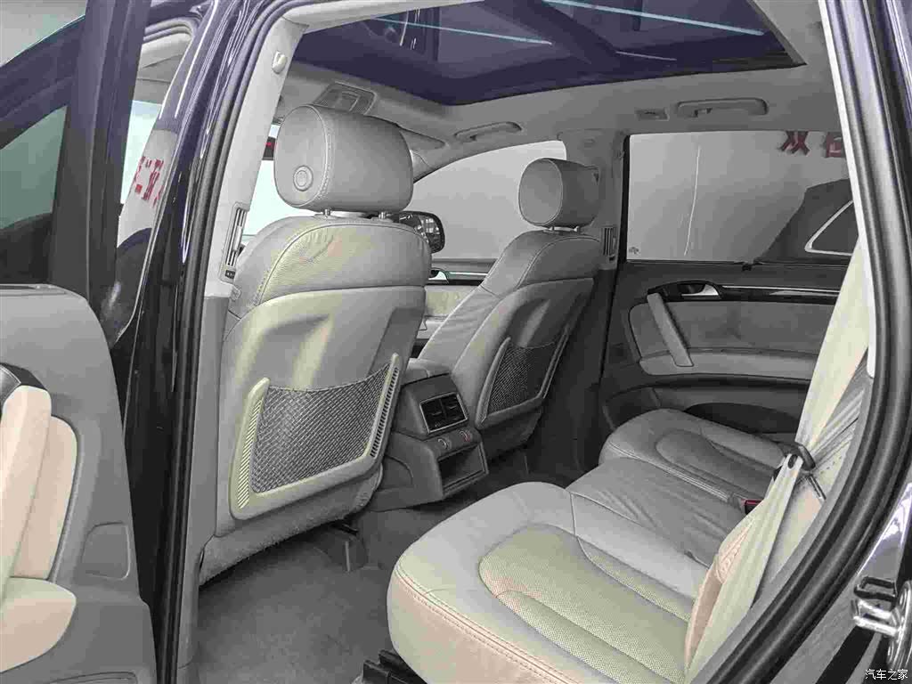 Audi Q7, 2014 8