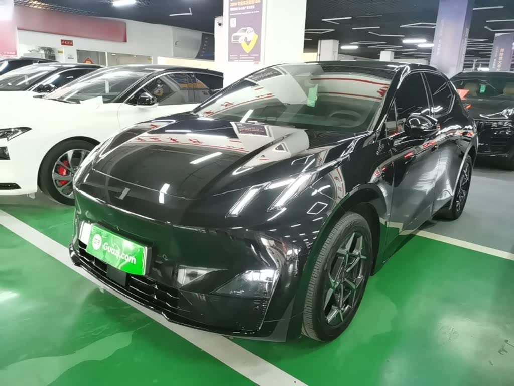 Lynk & Co Z20