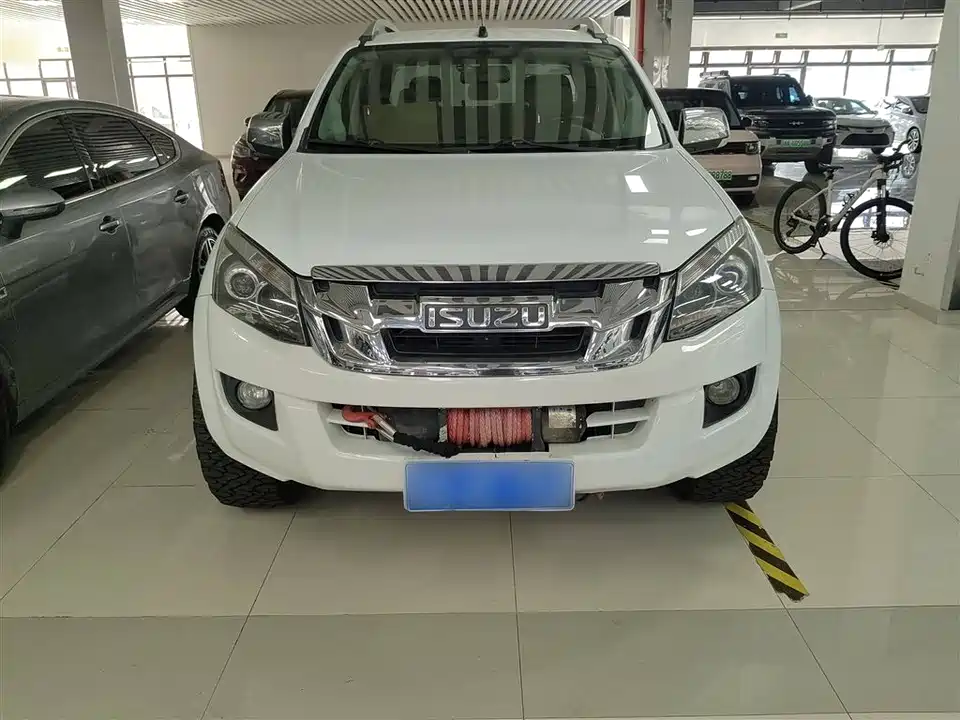 Isuzu D-MAX