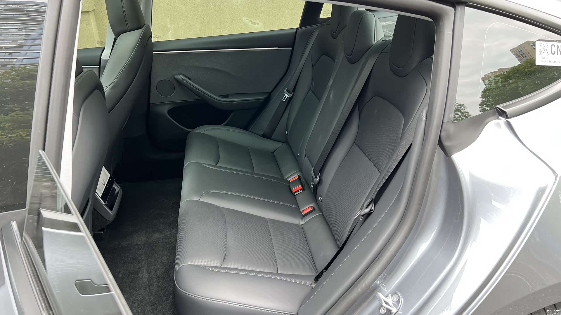 Tesla Model 3, 2026 12