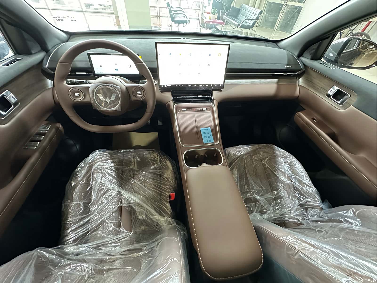Wuling Starlight, 2026 6