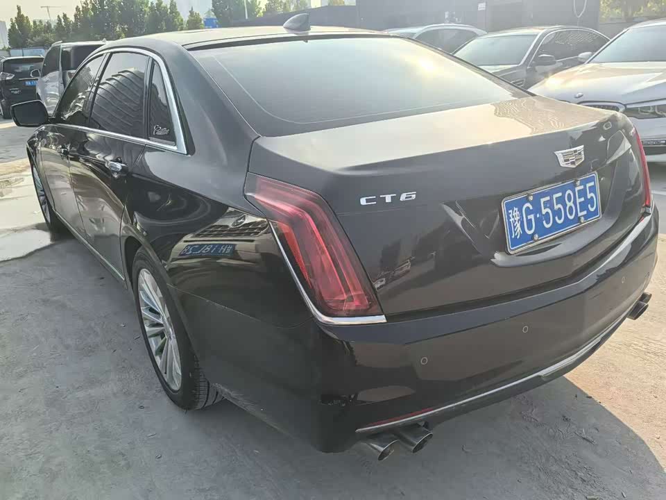 Cadillac CT6