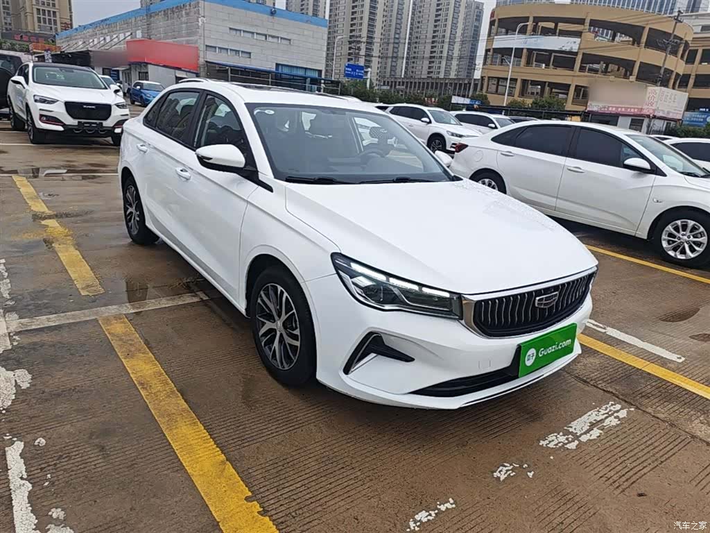 Geely Emgrand, 2023 4