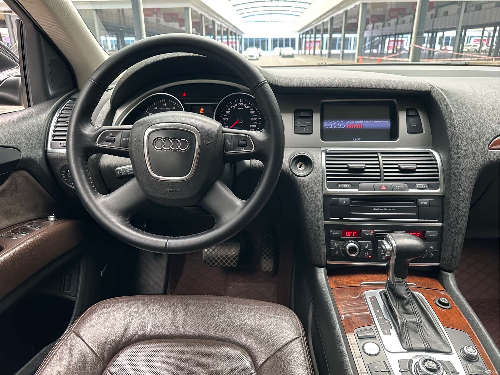 Audi Q7, 2012 12