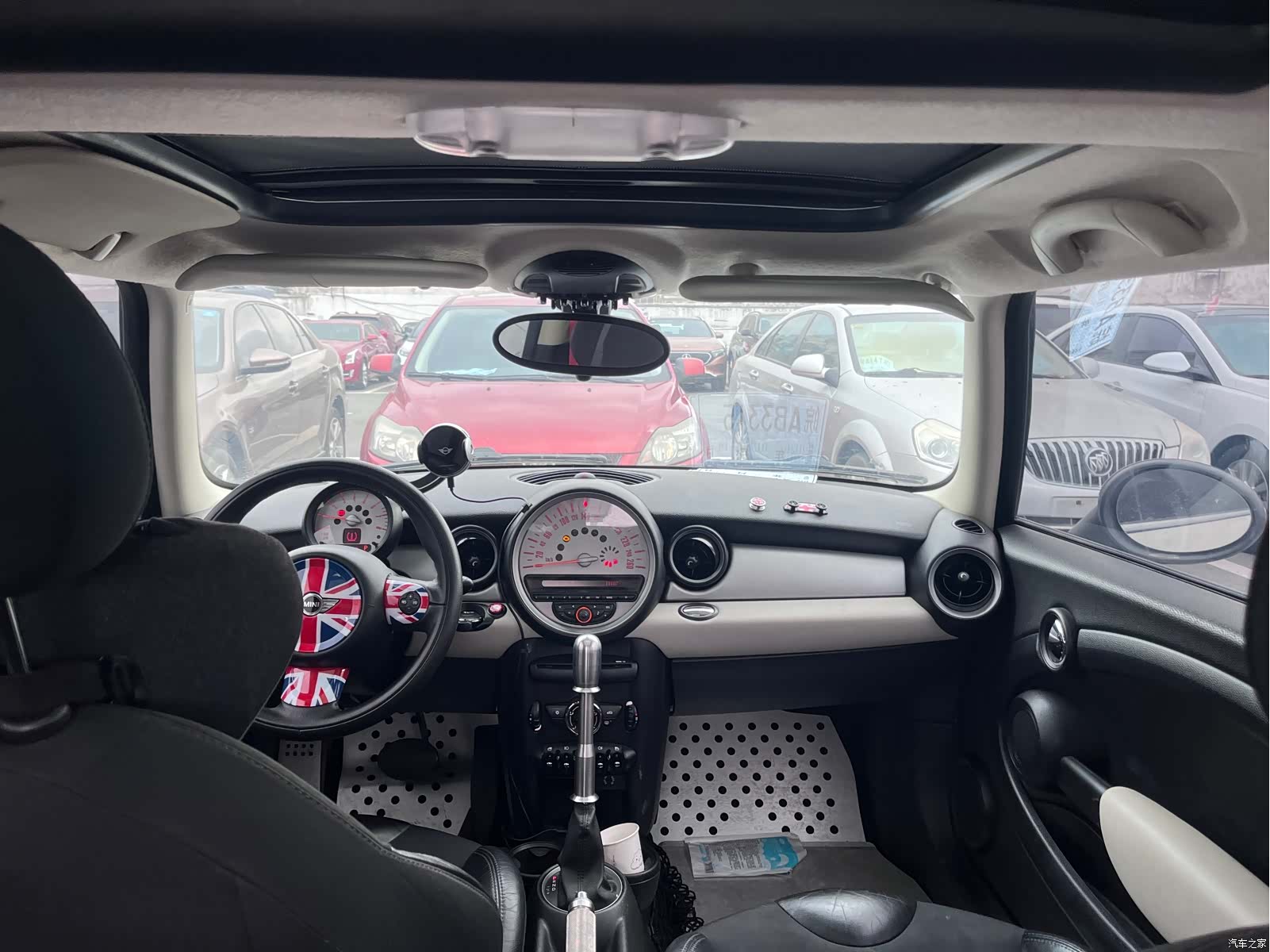 Mini Cooper, 2012 9