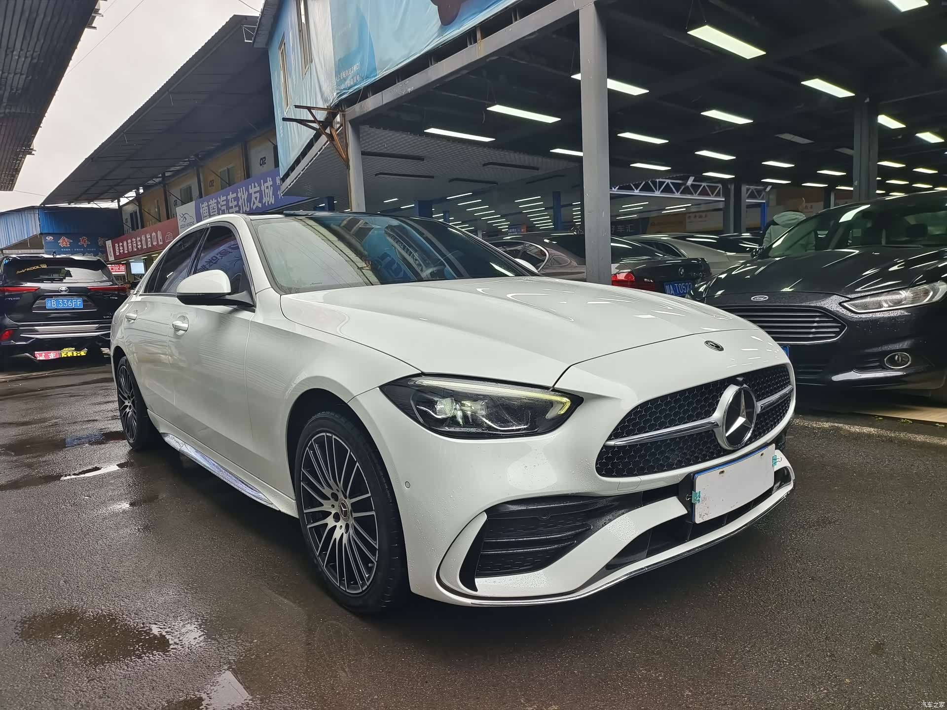 Mercedes-Benz C-Class, 2021 3