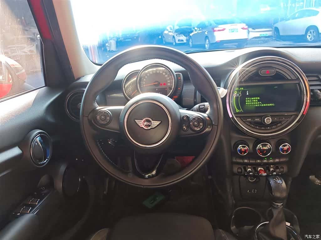 Mini Cooper, 2016 3