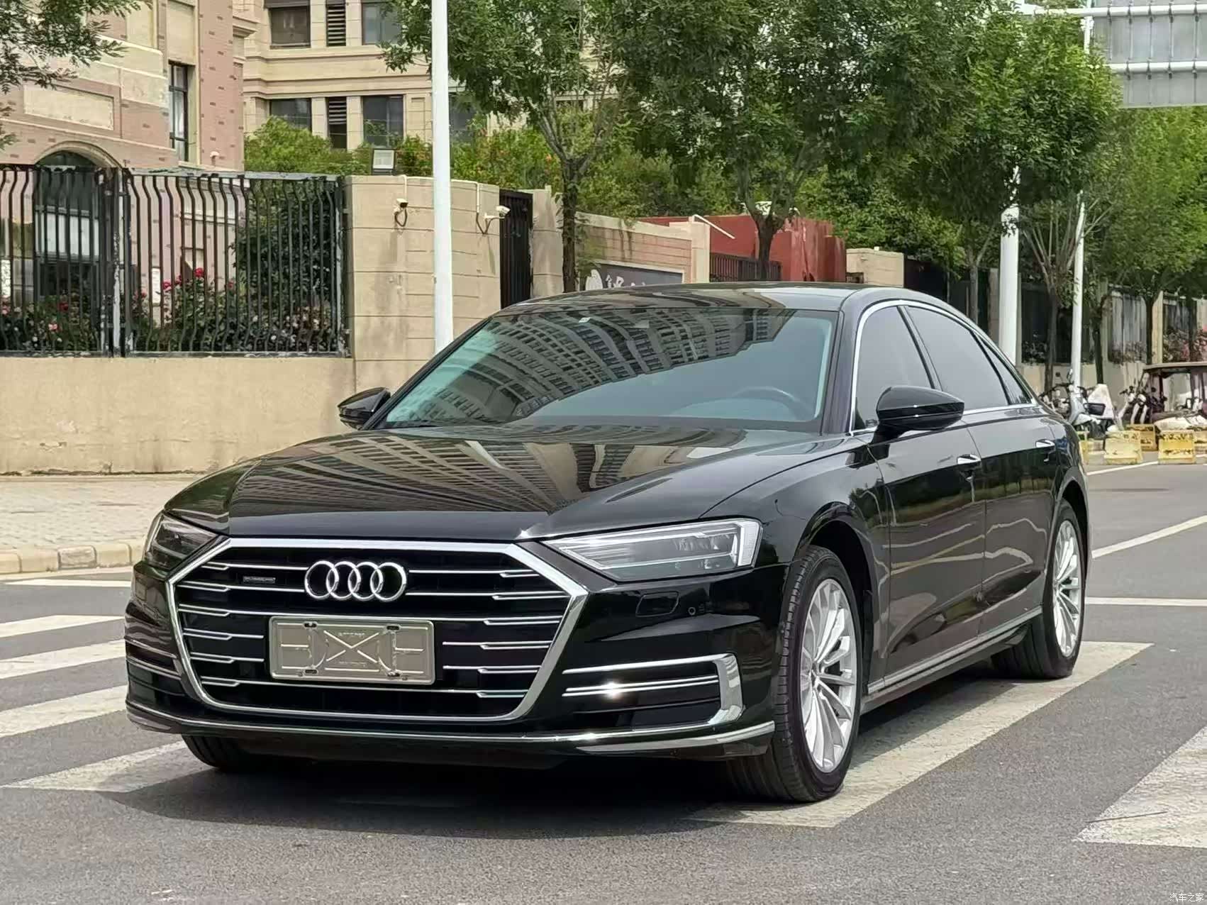 Audi A8L, 2020 1