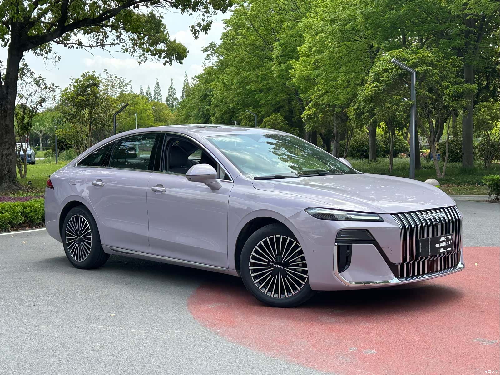 Roewe M7, 2025 2