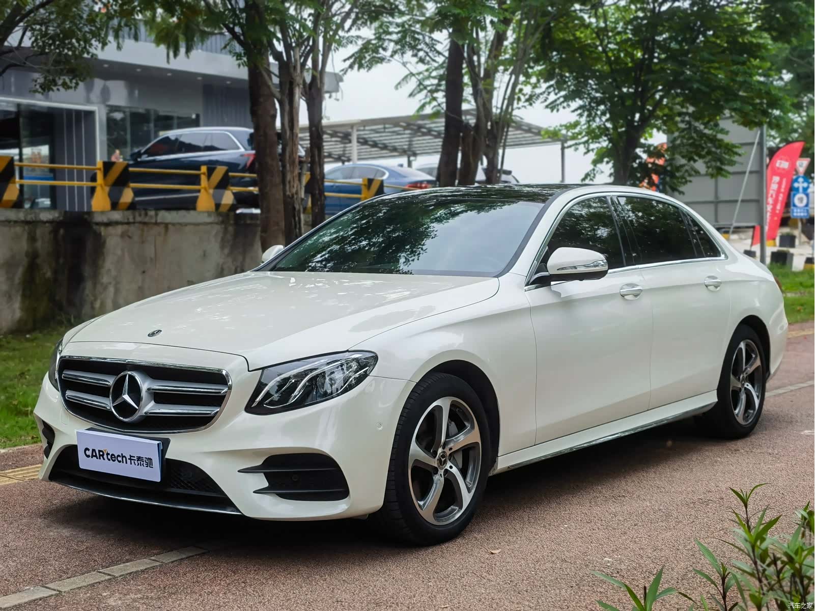 Mercedes-Benz E-Class, 2019 1