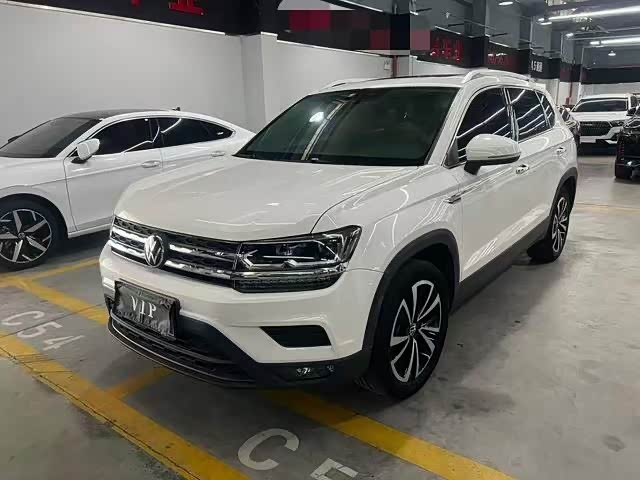 Volkswagen Tharu