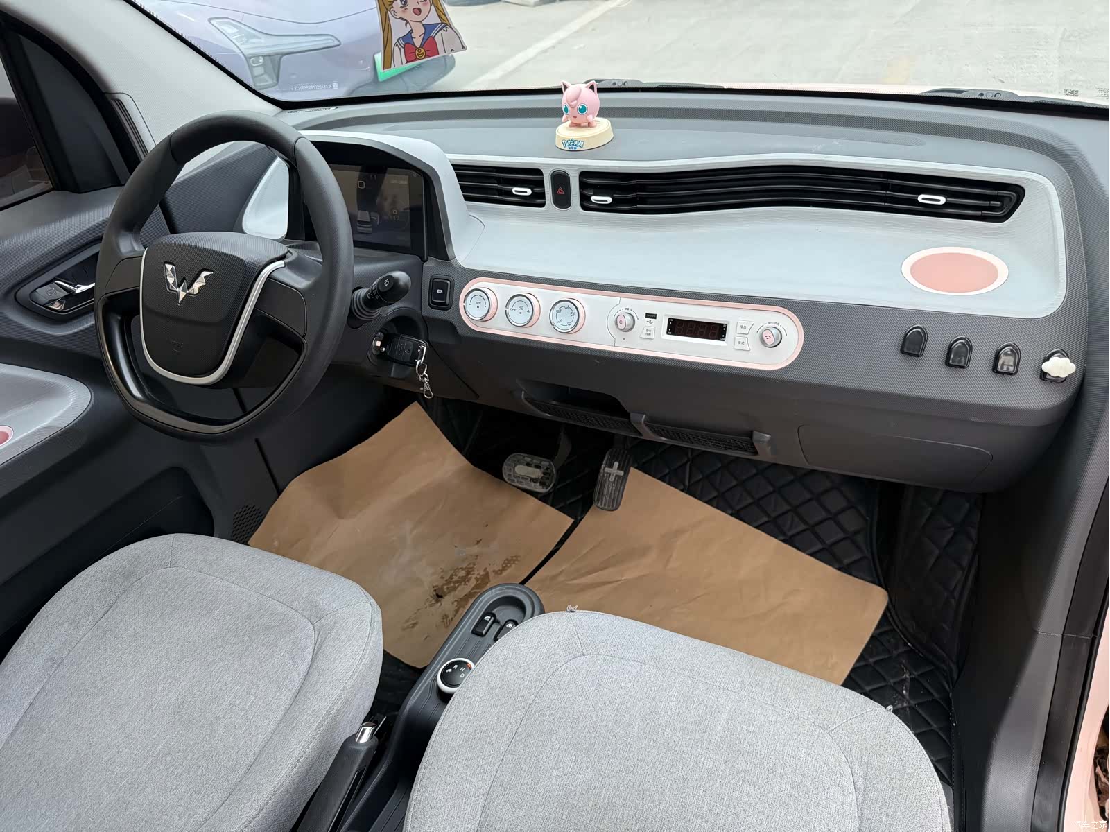Wuling MINIEV, 2021 12