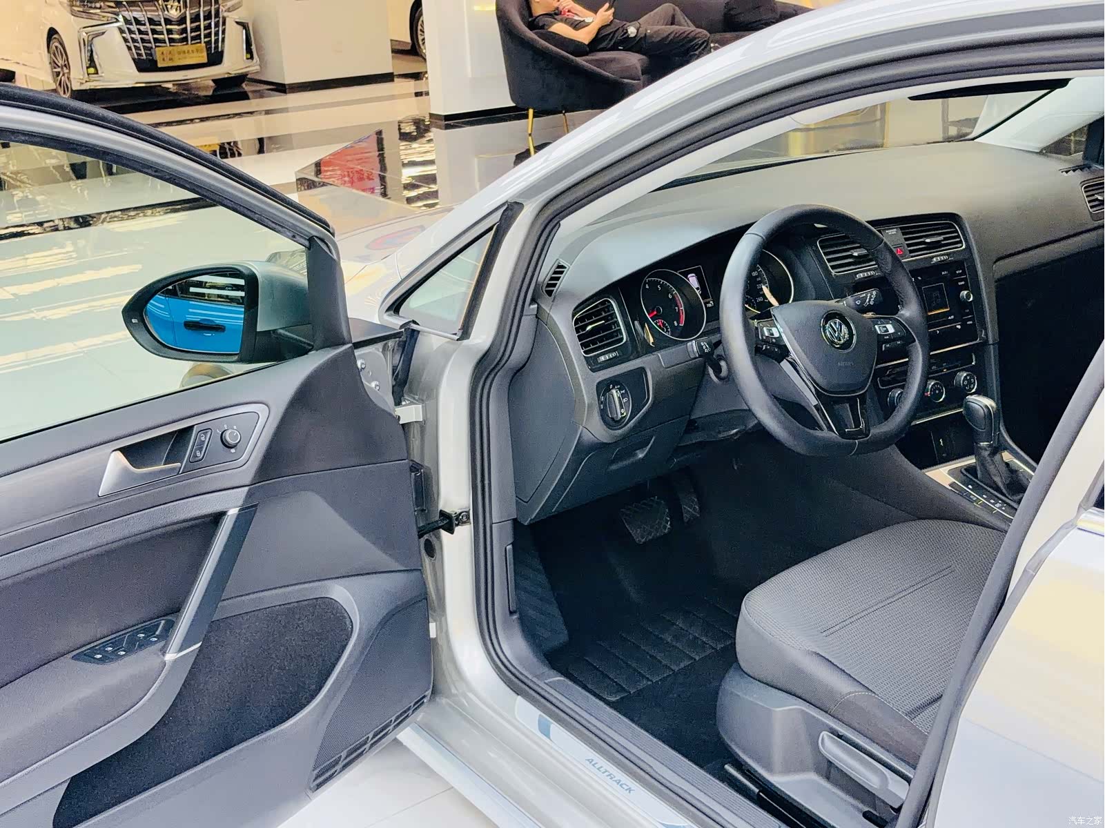 Volkswagen Golf, 2019 6