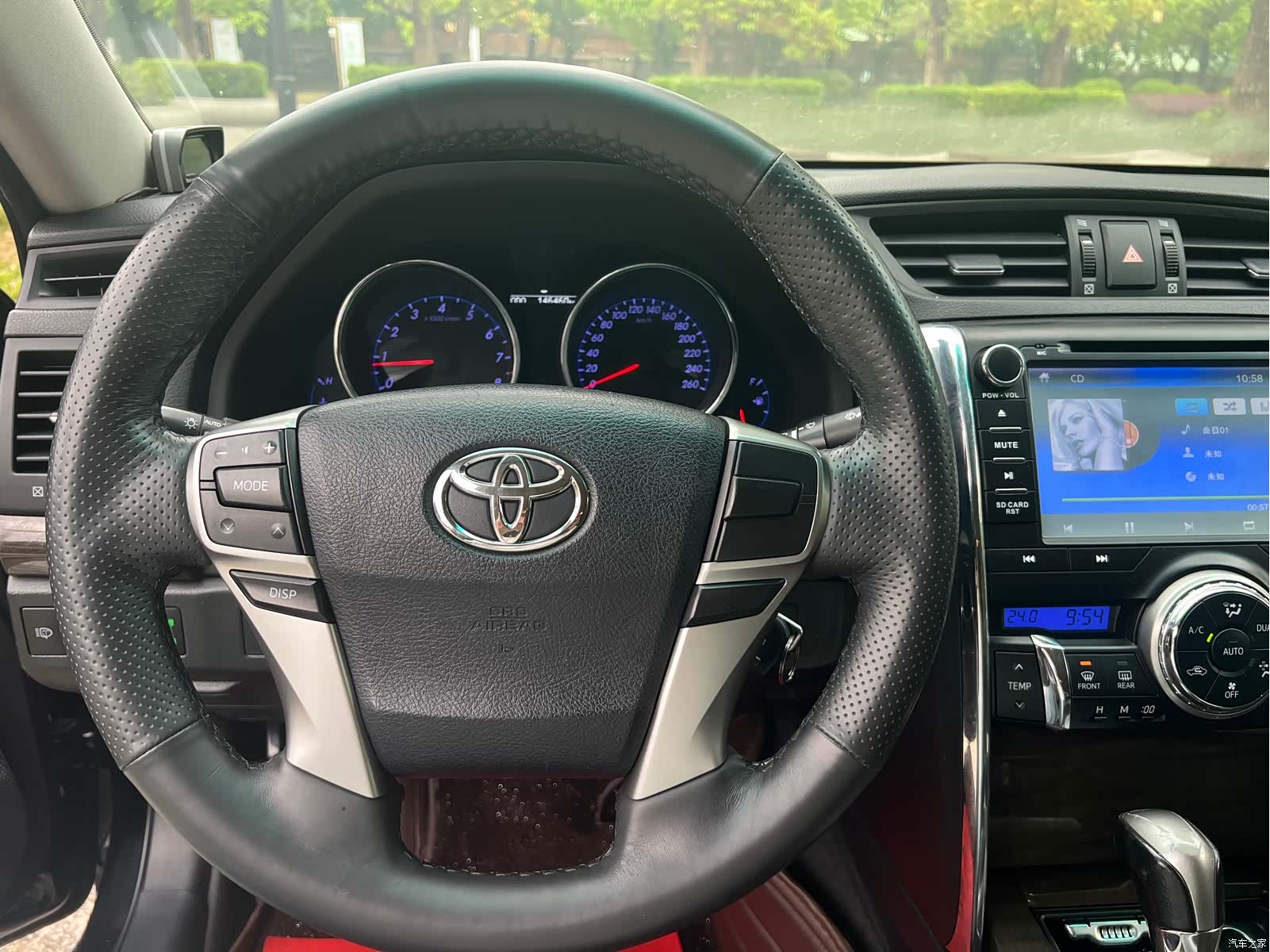 Toyota 2.5V, 2017 9