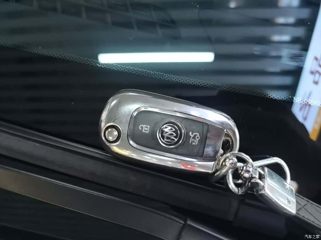 Buick Verano, 2025 9