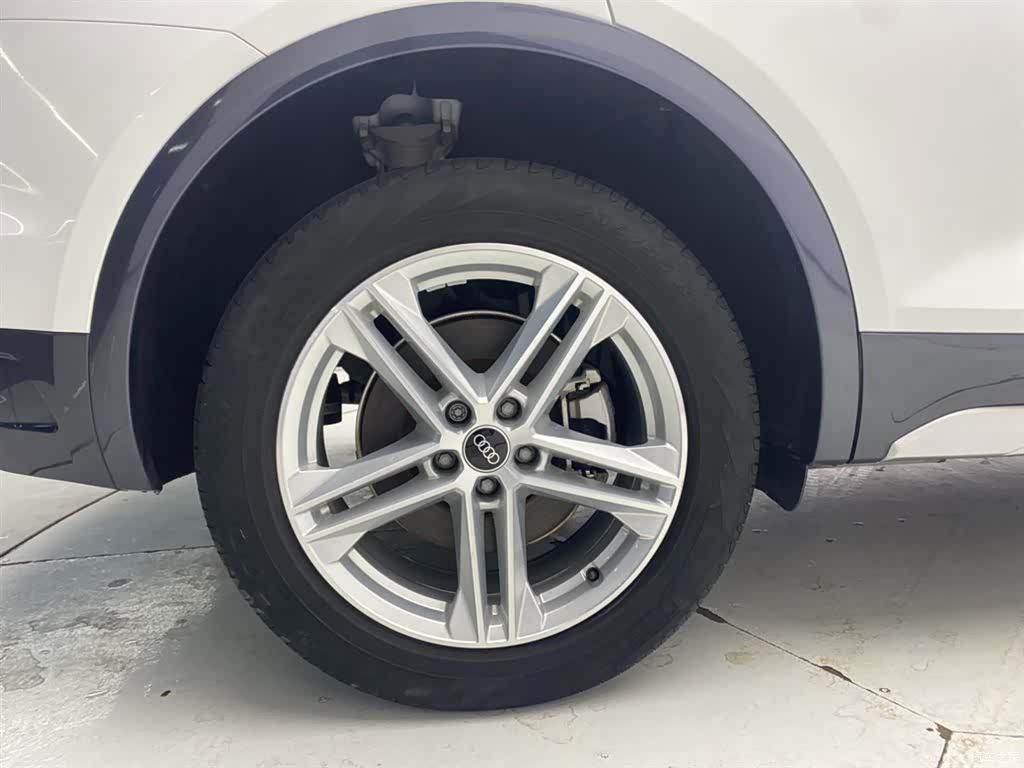 Audi Q5L, 2022 11