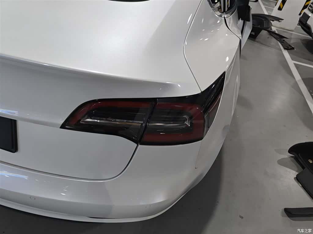 Tesla Model 3, 2020 24