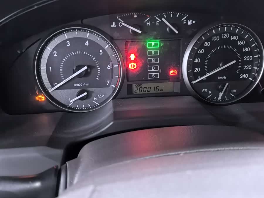 Toyota Land Cruiser 2016, фото 17