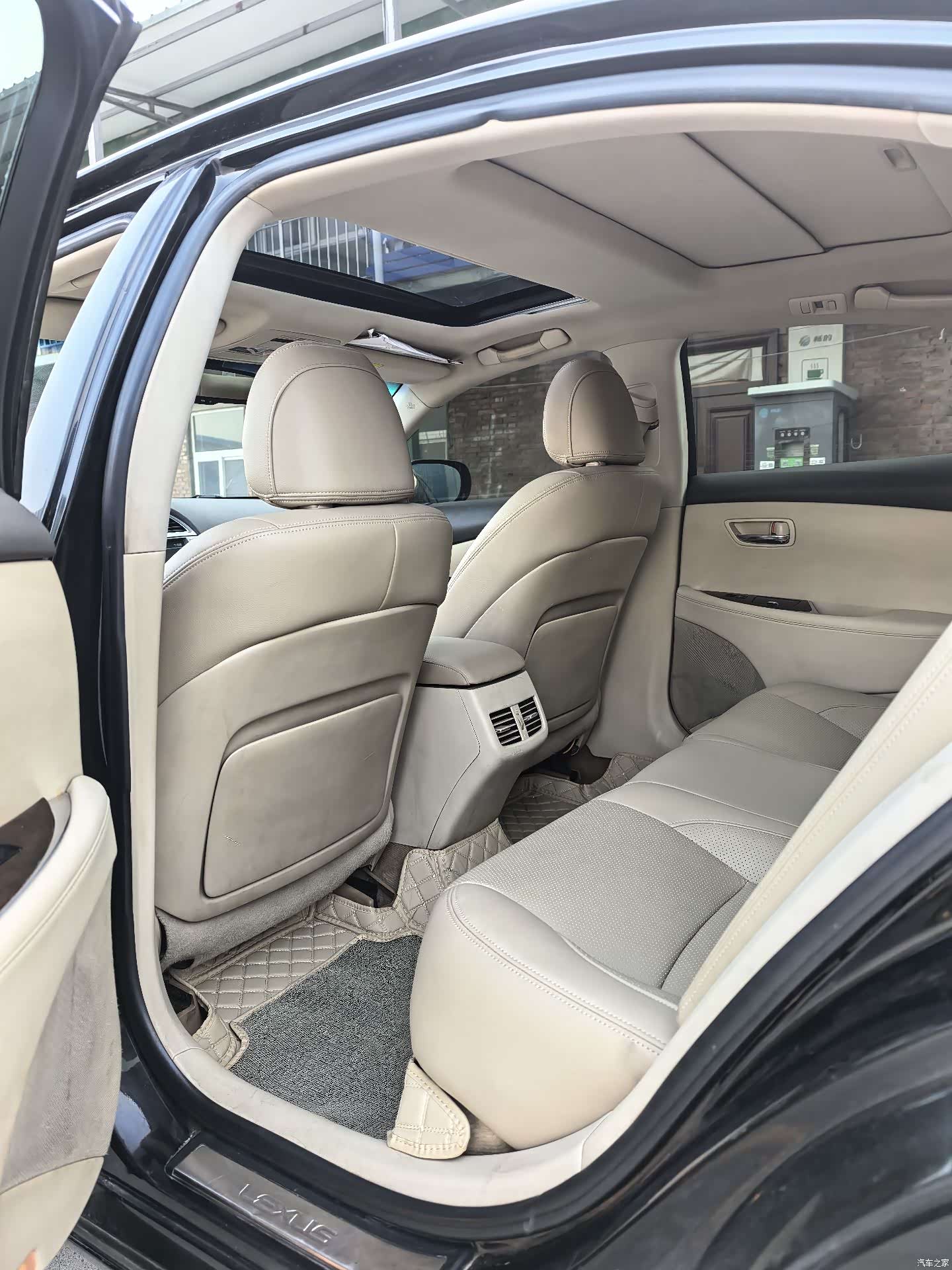 Lexus ES, 2011 6
