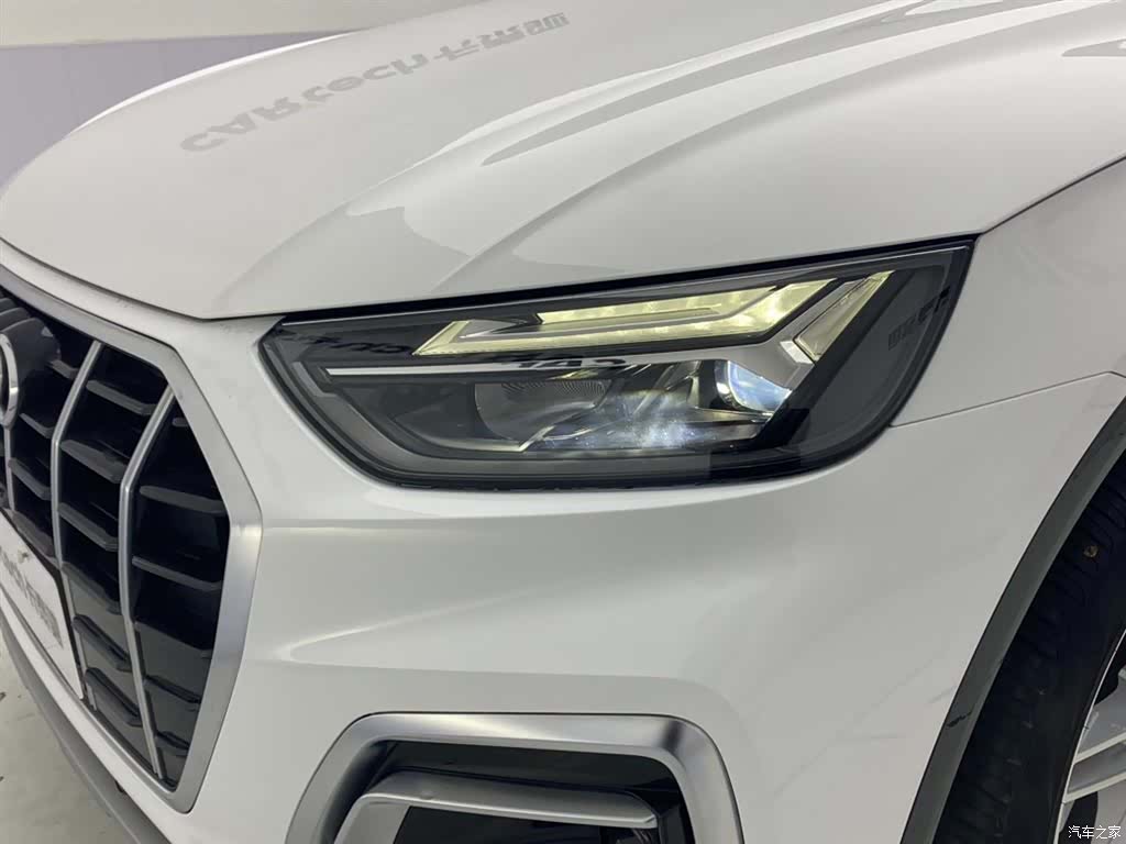 Audi Q5L, 2022 9