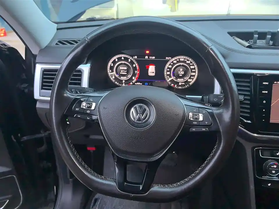 Volkswagen Tourang