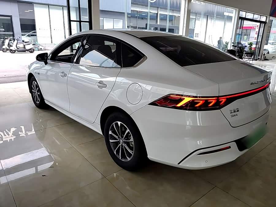 BYD Qin PLUS 2024, фото 5