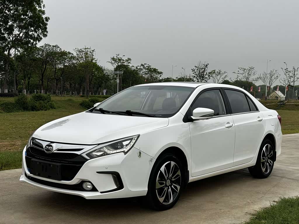 BYD Qin NEV