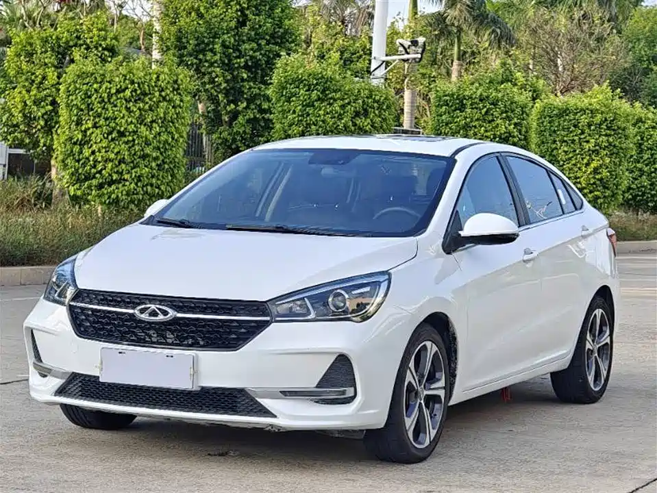 Chery Arrizo 5